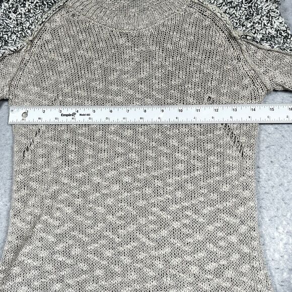 BKE Sweater Womens Size XS Beige Buckle Pullover Long Sleeve Crew Neck - Picture 5 of 10